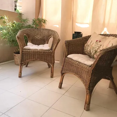 Apartamento Steps To The In With Parking Cannes